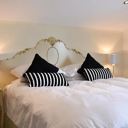 Glebe Farm * Hornby (Hambleton)