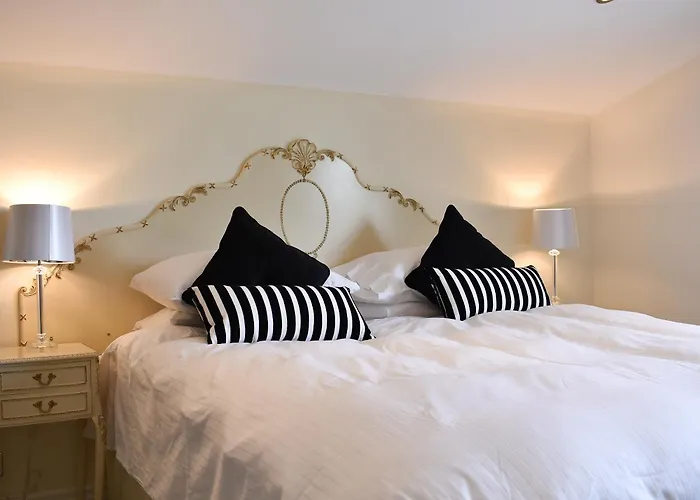 Glebe Farm * Hornby (Hambleton)